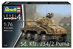 Model do sklejania 234/2 Puma - niemiecki ośmio-kołowy samochód pancerny Revell (03288)