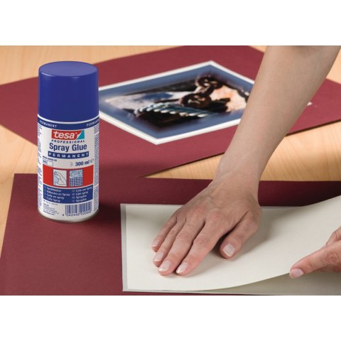Klej w sprayu 300ml Tesa (60020-00000-01) Klej w sprayu 300ml Tesa (60020-00000-01)