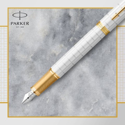 Ekskluzywne pióro tłoczkowe PEARL Parker (2143649) Ekskluzywne pióro tłoczkowe PEARL Parker (2143649)