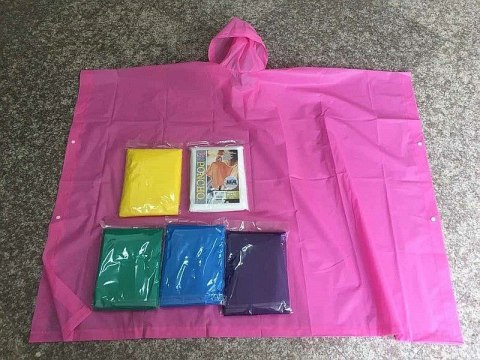 Peleryna Płaszcz przeciwdeszczowy ponczo Adar (512993)