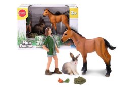 Figurka ZESTAW FARMA - ROLNIK I KOŃ Artyk (143472)